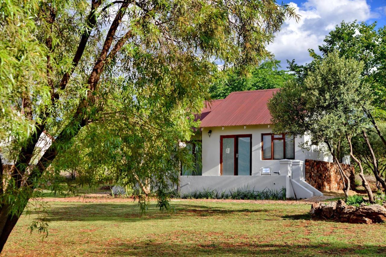 Thanda Manzi Country Hotel Центурион Экстерьер фото