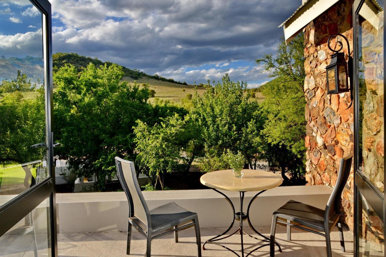 Thanda Manzi Country Hotel Центурион Экстерьер фото
